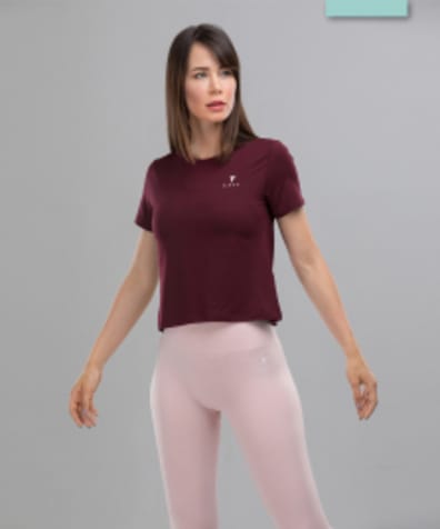 Женская футболка Covert Glance FA-WT-0104-BRD, бордовый оптом. Производитель, официальный поставщик и дистрибьютор одежды для фитнеса.